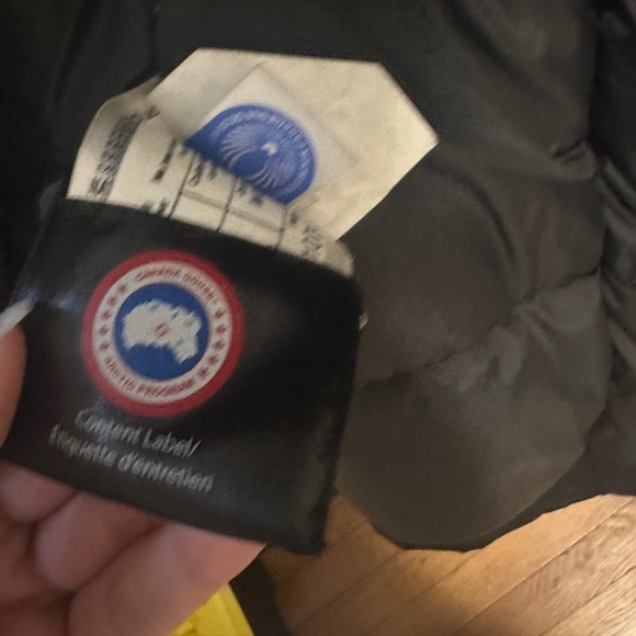 Canada Goose "Victoria" Fur-Hooded Parka Jacket - Picture 6 of 9